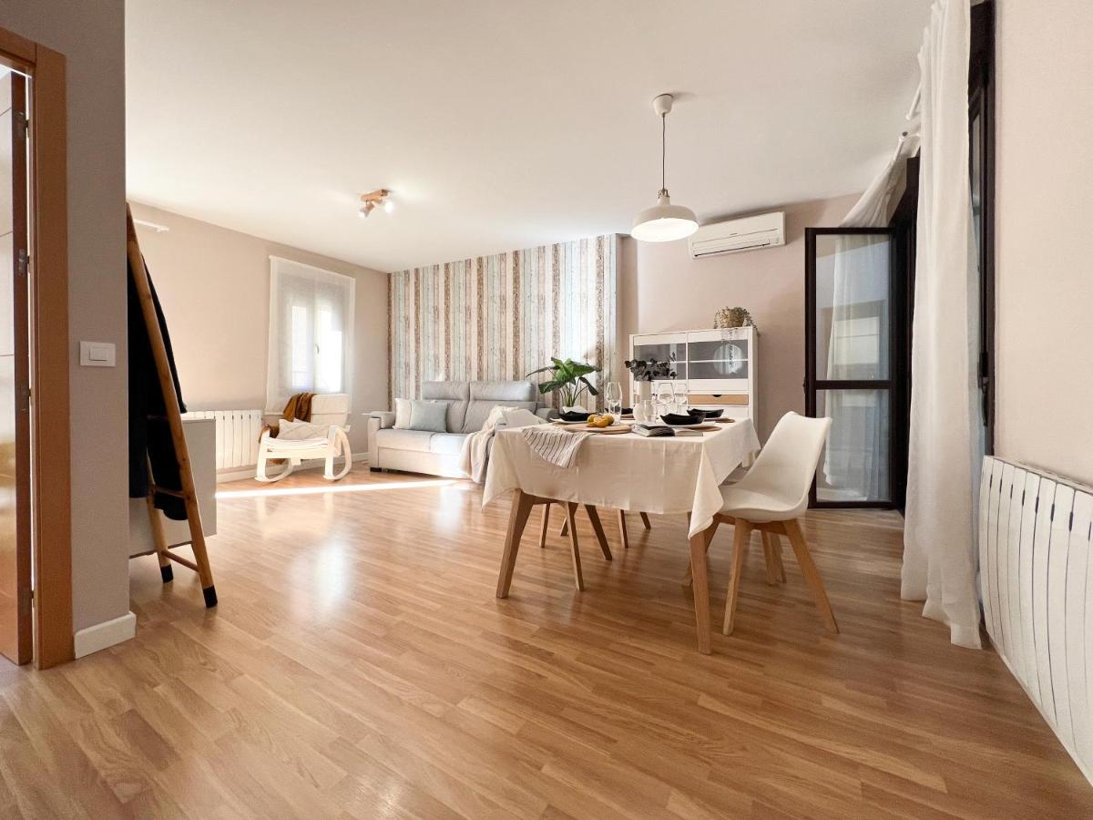 Apartamentos Turisticos Con Alma بلاسينثيا المظهر الخارجي الصورة