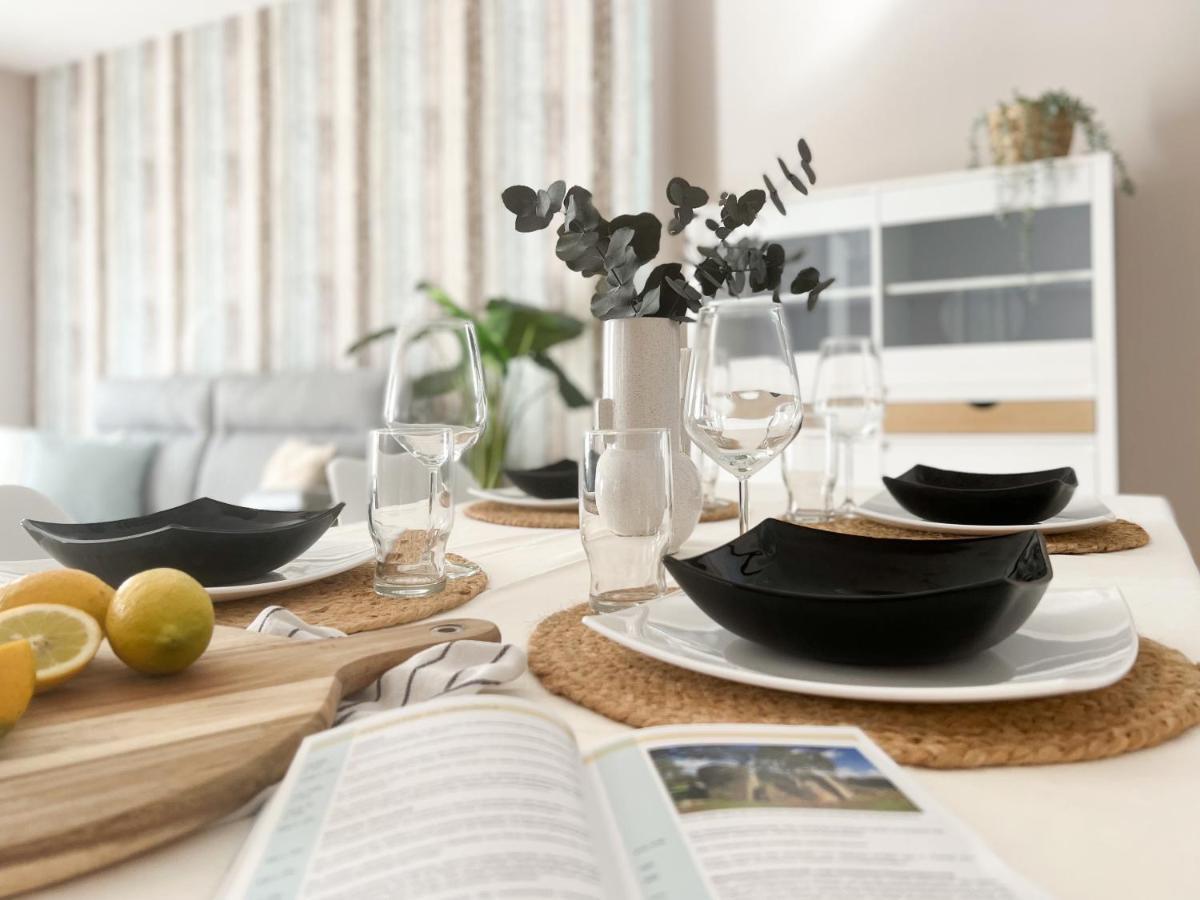 Apartamentos Turisticos Con Alma بلاسينثيا المظهر الخارجي الصورة
