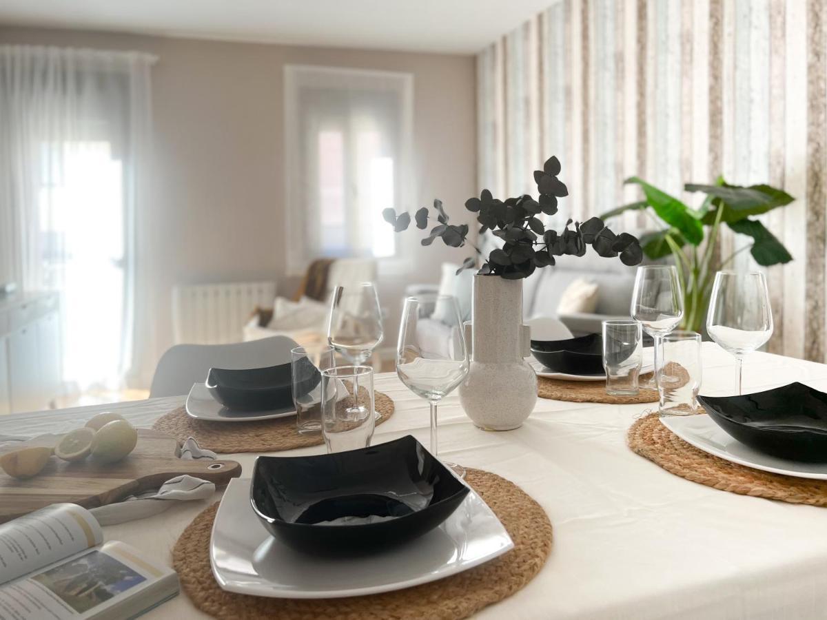 Apartamentos Turisticos Con Alma بلاسينثيا المظهر الخارجي الصورة