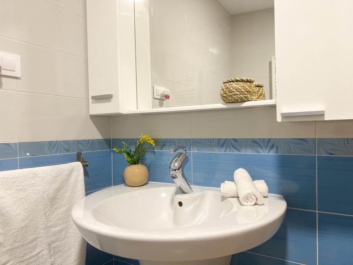 Apartamentos Turisticos Con Alma بلاسينثيا المظهر الخارجي الصورة